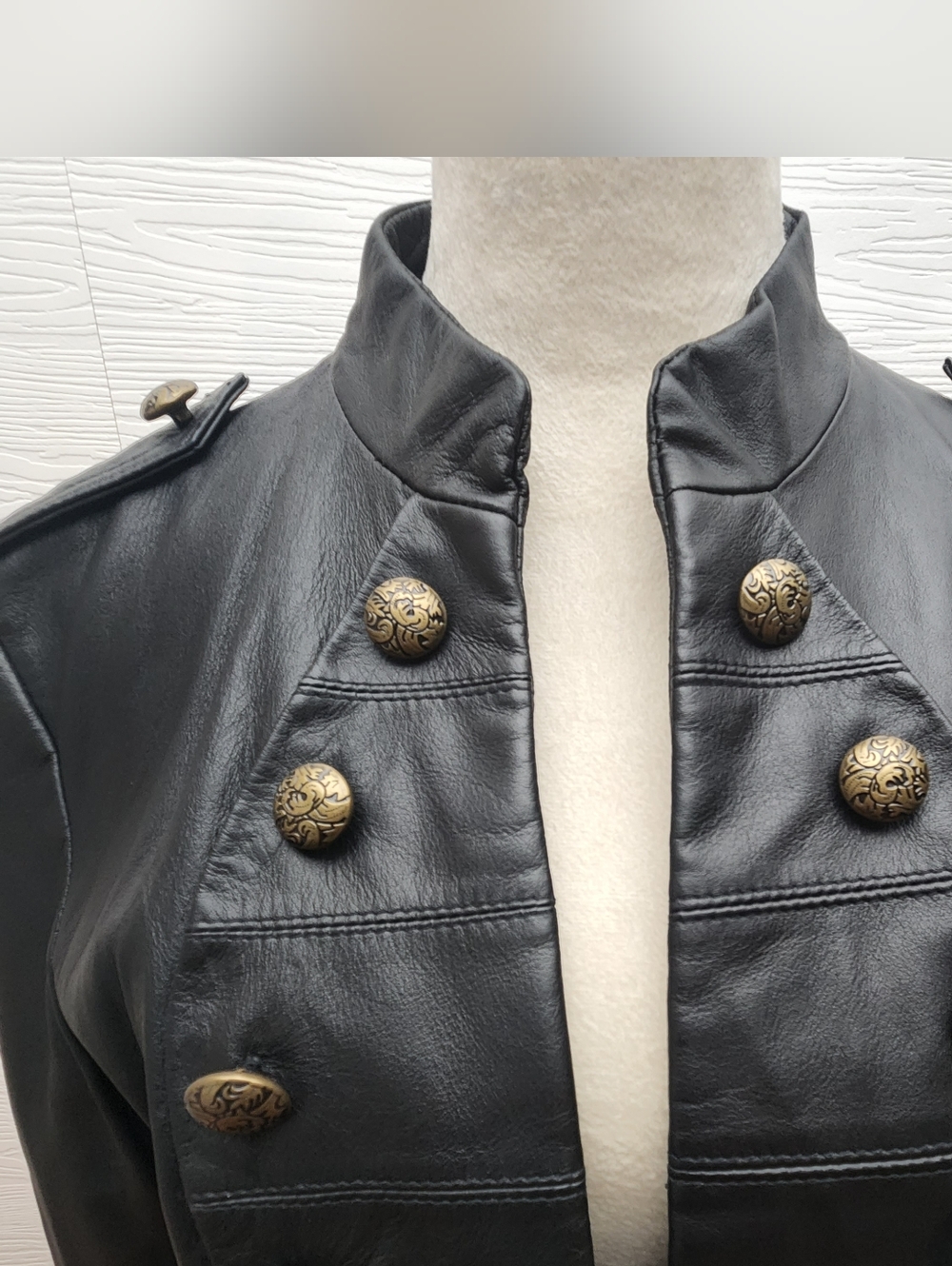 United Face NWT Leather Military Style Jacket Gold Buttons Size XL Moto Luxury - Picture 5 of 15